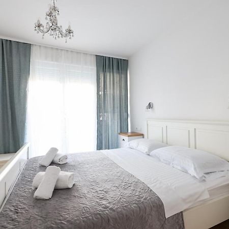 Two Bedroom Apartment With A Balcony Relja Zadar Zewnętrze zdjęcie