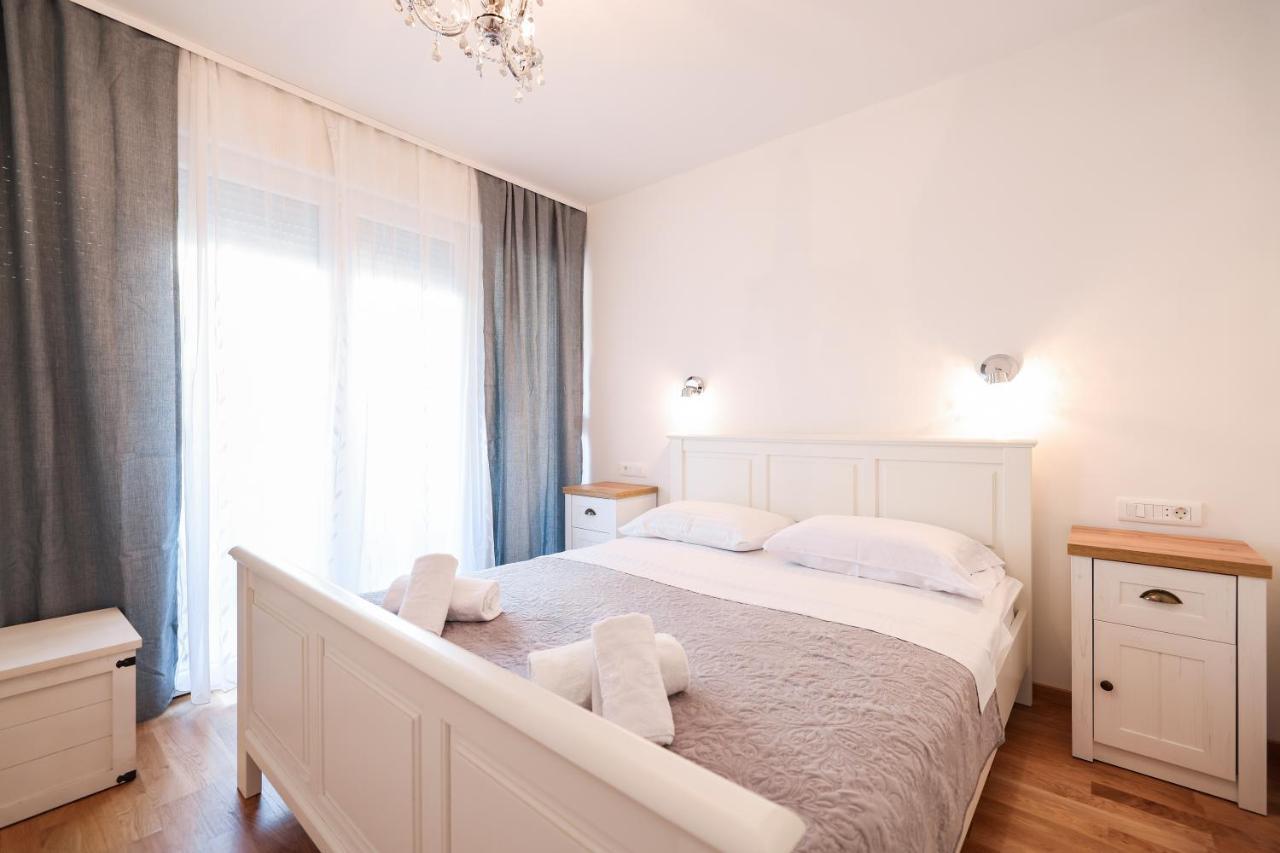 Two Bedroom Apartment With A Balcony Relja Zadar Zewnętrze zdjęcie