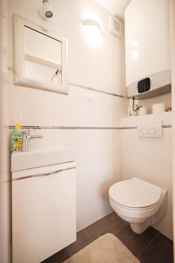 Two Bedroom Apartment With A Balcony Relja Zadar Zewnętrze zdjęcie