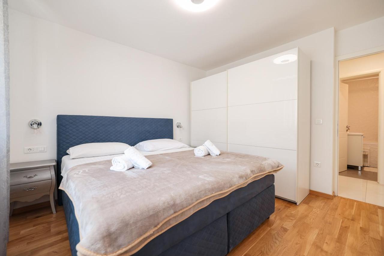 Two Bedroom Apartment With A Balcony Relja Zadar Zewnętrze zdjęcie